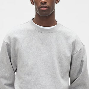 เสื้อสเวตเชิ้ตคอกลมสำหรับผู้ชาย สวมใส่ได้ทุกวัน ผลิตจากวัสดุคุณภาพสูง พร้อมโลโก้ที่ปรับแต่งได้ และดีไซน์เรียบง่าย ตะเข็บเย็บคุณภาพพรีเมียม - Product Image 2