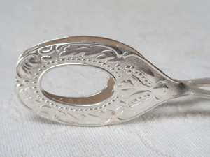 Designer Roti <b>Tong</b> Iron metal Silver Color Plated Finished Perfect for Kitchen Dining Home Cooking Utensils and Food Buffet Use - Product Image 5