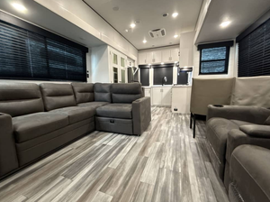 2025 2024 2026 Jayco Jay Flight Bungalow Jay Loft RVs Autocaravanas Remolques de Viaje - Product Image 4