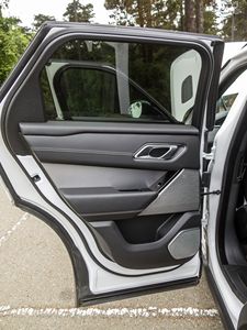 2018 Range Rover Velar 1 pemilik, V6 Power Supercharged, sangat dipilih, tidak ada modifikasi untuk dijual - Product Image 3