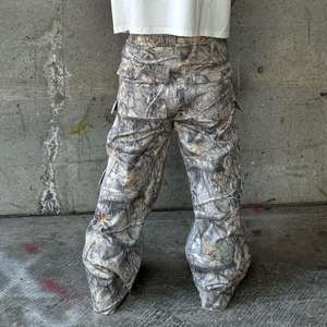 กางเกงคาร์โก้ผ้ายีนส์สำหรับผู้ชายกางเกงขาบานผ้ายืดแบบหลายชั้นสไตล์ยุโรปและอเมริกัน - Product Image 2