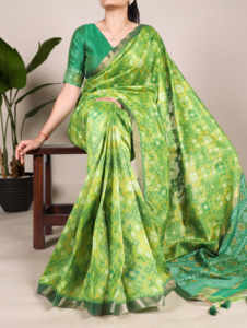 Sari Kanjivaram élégant avec tissage Zari classique et blouse non cousue, fournisseur en gros de vêtements ethniques à la mode en vrac - Product Image 3