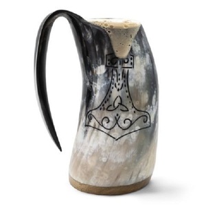 Mug artisanal en corne de Viking polie, style marin et animalier, sculpté à la main, par des artisans indiens – Artisanat naturel - Product Image 2