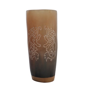 Nuevo Cuerno Vikingo Artesanal de Cuerno Natural de Alta Calidad, 200-250ml, 6 Pulgadas, Regalo Empresarial Vintage con Diseño Navideño - Product Image 2