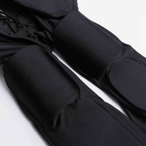 Pantalones de fútbol americano de calle alta para hombres con patrón sólido ecológico al por mayor para la venta con un bolsillo conveniente - Product Image 4