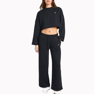 Conjunto Deportivo Moderno para Mujer, Top Corto con Cuello Redondo y Pantalones Deportivos de Pierna Recta con Cintura Elástica, para Fabricación al por Mayor - Product Image 1