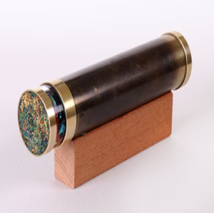 Caleidoscopio de Latón Estilo Antiguo de 6 Pulgadas, Construcción Duradera para Decoración del Hogar, como Regalo Único para Mayores de 14 Años - Product Image 6