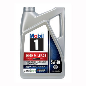 El aceite de motor Mobil 1 5W30 totalmente sintético ofrece una protección excepcional que garantiza una limpieza del motor duradera - Product Image 2