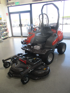 Prix réduit - Tondeuse à gazon Husqvarna TC 238T de qualité DIY avec moteur à essence de 5,5 CV et transmission hydrostatique - Product Image 6