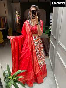 Vêtements ethniques indiens Dola Silk Patola Print avec Foil Work Lehenga Choli avec toile et boîte de conserve attachée à Lehnega avec Dupatta - Product Image 5