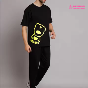 T-shirts légers pour hommes en vente directe en usine coupe ample vêtements respirants t-shirt de haute qualité pour hommes impression de logo personnalisé - Product Image 3