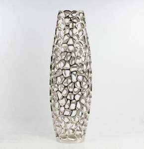 Florero pulido níquel aluminio metal decoración hogar y jardín con trabajo hecho a mano y diseño - Product Image 5