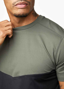 Camiseta Unisex de Manga Corta 100% Algodón, Transferencia de Calor, Logotipo Bordado DTG, Impresión Personalizada, Camiseta 2024 para Hombre y Mujer - Product Image 4