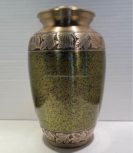 Urne funéraire en laiton gravée de style américain, finition étain, pour cendres humaines adultes, avec design personnalisable, vente en gros - Product Image 5