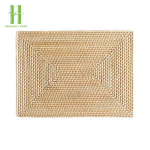 Vente en gros Meilleur prix Set de table en rotin Rectangle Set de table en rotin Boho Hanging Décoration murale Rotin Plaques de chargeur OEM - Product Image 3