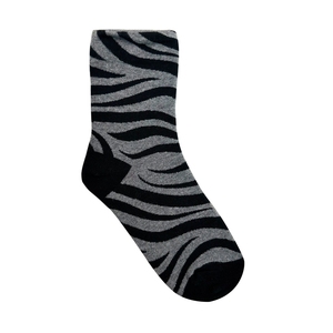 ODM hombres y mujeres cebra patrón Jacquard algodón Crew calcetines diseño personalizado Streetwear estilo Casual de la fábrica de Vietnam - Product Image 4