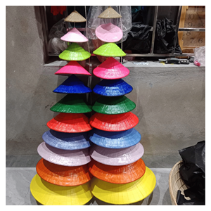 Sombrero Cónico Hecho a Mano de Bambú y Hoja de Palma para Jardinería, Uso en Exteriores y Venta de Recuerdos, Hecho en Vietnam - Product Image 6