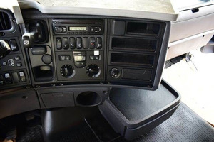 รถแทรกเตอร์มือสอง ปี 2010 รุ่น R 480 ดีเซล ยูโร 2 ขับเคลื่อน 6x4 พวงมาลัยซ้าย 371 แรงม้า รับน้ำหนัก 21-30 ตัน เครื่องยนต์ซิโนทรัค - Product Image 6