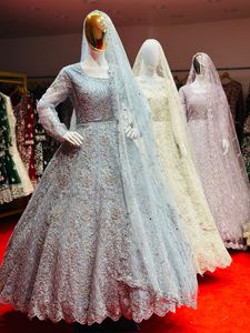 Robe longue ethnique indienne Anarkali pour femmes vêtements de fête adultes fantaisie broderie filet Dupatta en filet - Product Image 3