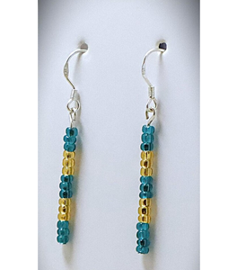 Boucles d'oreilles pendantes en perles de résine longues et légères bijoux Boucles d'oreilles de personnalité charmante excellente qualité à vendre - Product Image 1