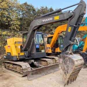 Mini-excavatrice Volvo EC80D d'occasion de 8 tonnes en bon état, peinture d'origine fabriquée en Corée du Sud, en Chine - Product Image 3