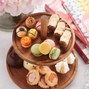 Support à gâteau en bois d'acacia à 2 étages, élégant, fait à la main en Inde, support poli pour la maison, les restaurants, les hôtels et les choix commerciaux à prix de gros - Product Image 2