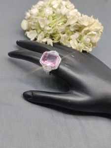 แหวนนิ้วสไตล์คลาสสิกประดับเพชรแบบอเมริกัน รุ่น Sku-5966 E4 ทำจากทองเหลืองชุบโรเดียม - Product Image 4