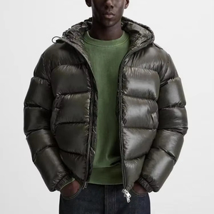 Veste matelassée surdimensionnée respirante légère personnalisée en gros hommes femmes hiver style de rue principale - Product Image 1