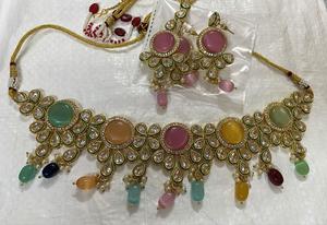 Collection de bijoux de mariage lourds, ensemble de colliers Kundan de couleurs assorties, vente en gros de bijoux indiens, colliers de mode pour les fêtes - Product Image 4