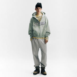 Sweat à capuche zippé pour homme, broderie logo, vêtement décontracté, coton 280 g/m², teinture unie, logo personnalisé, nouveau design - Product Image 3