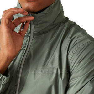 Chaqueta de lluvia de invierno para hombre más vendida con diseño de cremallera con capucha transpirable y elegante - Product Image 5