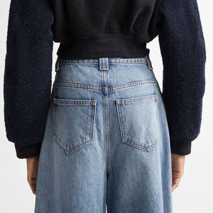 2025 fermeture personnalisée conception femmes culture varsity veste 100% respirant laine matériel hiver coton remplissage-vente entière - Product Image 5