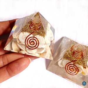 เครื่องกำเนิดความมั่งคั่ง2025ล่าสุด gomati จักระพีระมิดกับ rudraksh chirmi เมล็ด Cowry เพื่อความมั่งคั่งและความมั่งคั่ง - Product Image 2