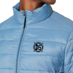 Vente directe usine – Doudoune homme avec service OEM, imperméable, coupe-vent, manches longues, col montant, en toile pour l'hiver - Product Image 4