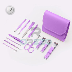 Kit de manucure professionnel en acier inoxydable avec emballage en boîte pour salon et usage domestique - Design luxueux, durable et réutilisable - Product Image 2