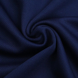 TIMELY WEARS Uniformes de football unisexes 100% polyester Logo personnalisé Nom de l'équipe Impression numérique Service OEM direct d'usine pour adultes - Product Image 5