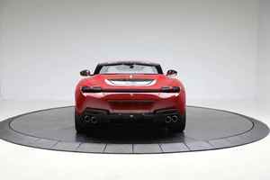 Recién LIMPIO 2024 F e r a r i Roma-Araña - Product Image 5