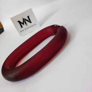 Chaîne murale en résine mate bordeaux, décoration, pièce d'art artisanale - Product Image 4