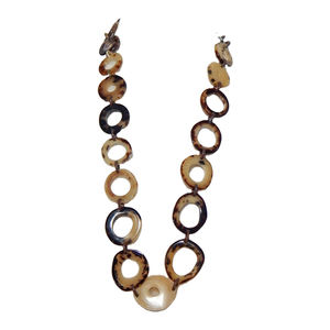 สร้อยคอและกำไลข้อมือแฟชั่นสำหรับผู้หญิง ทำจากเขาสัตว์ธรรมชาติสีน้ำตาล - Product Image 3