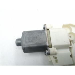 Moteur électrique de lève-vitre avant droit MERCEDES Classe B W246 2ème série (12>) A2459065200 - Product Image 3