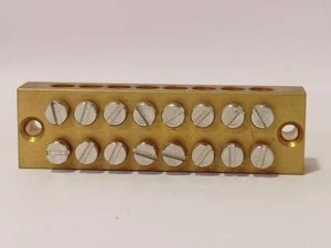 ข้อต่อไฟฟ้าทองเหลืองเกรดเชิงพาณิชย์มีความแข็งแรงสูงสำหรับการสร้างแผงและการบำรุงรักษา - Product Image 5