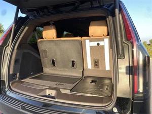 CADILLAC ESCALADE SPORT NEGRO USADO 2022 EN OFERTA GRAND TOURING 7 PLAZAS TRANSMISIÓN AUTOMÁTICA - Product Image 5