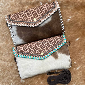 Monedero cruzado de cuero hecho a mano para mujer, monedero de piel de vaca occidental con tarjetero Floral, bolso de mano para teléfono móvil para viajes - Product Image 3