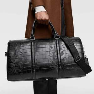 Sac de voyage de luxe décontracté en cuir véritable texture crocodile, fermeture éclair en polyester, léger, durable, noir, grand format - Product Image 3