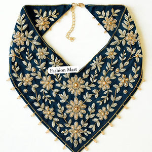 Bandana de terciopelo con cuentas de diseñador personalizado, Colección festiva de bordado floral y geométrico - Product Image 1