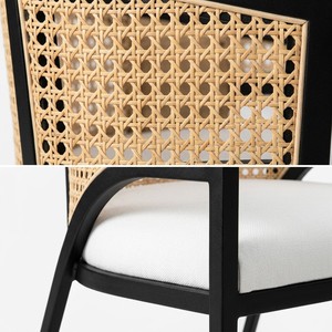 Fauteuil de salle à manger moderne en rotin canné, dossier tonneau, structure noire, assise rembourrée, pour salle à manger, hôtel, restaurant, café - Product Image 2