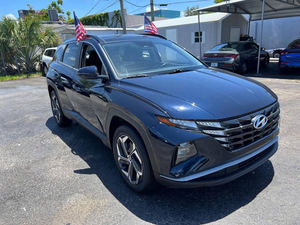 รถ SUV ครอสโอเวอร์ฮุนได ทูซอน SEL รุ่นปี 2022 สภาพดีเยี่ยม สีดำภายนอก เครื่องยนต์ไฮบริด 1.6 ลิตร เกียร์อัตโนมัติ 6 สปีด ขับเคลื่อน 4 ล้อ พร้อมอุปกรณ์ครบครัน สำหรับขาย - Product Image 5