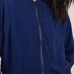 Chaqueta Bomber para Mujer, Talla Grande, Cuello Alto, Cremallera, Mangas Largas, Acolchada de Algodón, Impermeable, Ecológica, Transpirable y Personalizable - Product Image 3