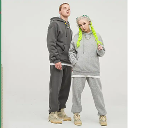 Nouvel ensemble de survêtement unisexe personnalisé avec logo, haute qualité, pour l'automne – Survêtements de jogging et ensembles de sweats à capuche unis - Product Image 3