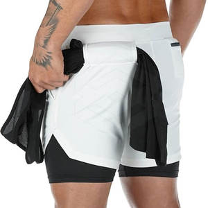 Pantalones cortos atléticos de doble capa de cintura media con logotipo personalizado, patrón sólido de secado rápido, alta calidad, precio económico, novedad - Product Image 3